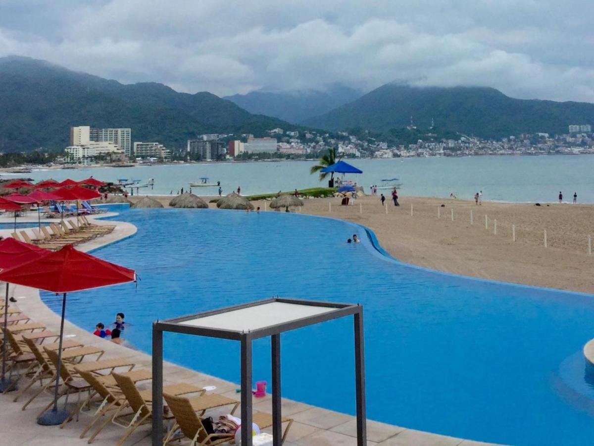 Apartamentos Grand Venetian Puerto Vallarta Exterior photo