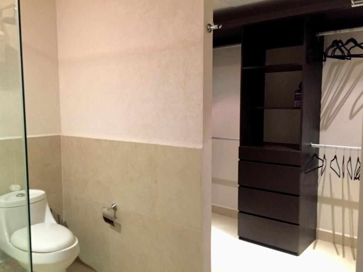 Apartamentos Grand Venetian Puerto Vallarta Exterior photo